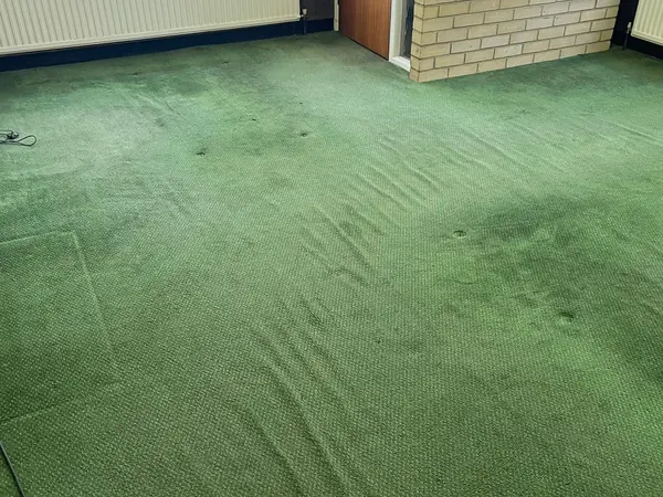 The same rooms emptied, floors clear
