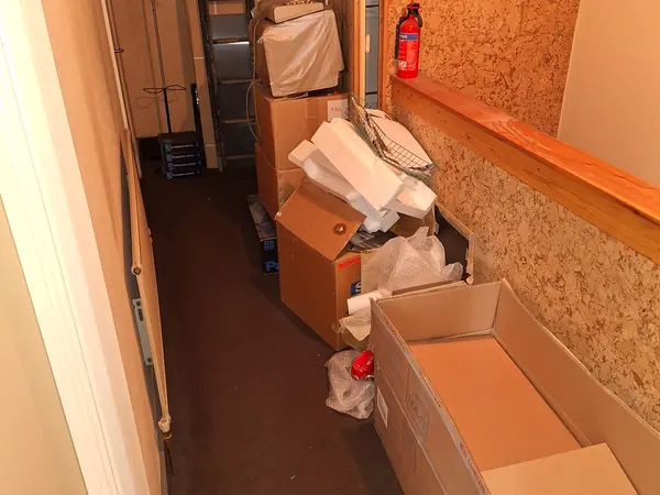 Offices and workshop before a commercial clearance