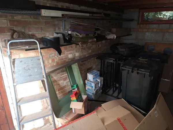 Offices and workshop before a commercial clearance