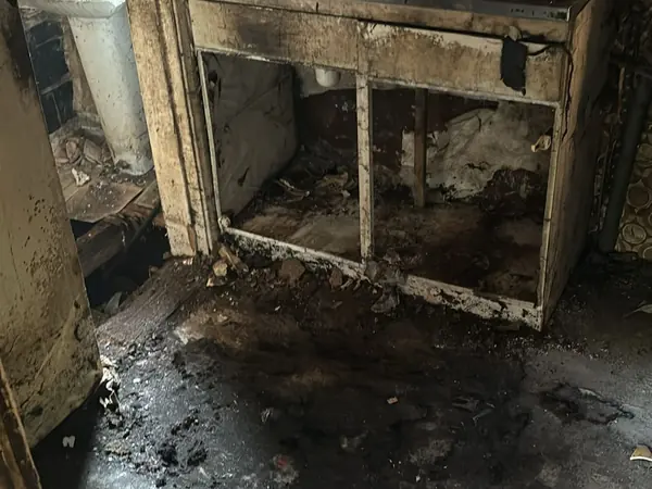The same rooms emptied down to the floor