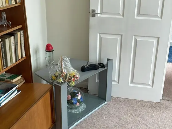 Furnished house before a probate clearance