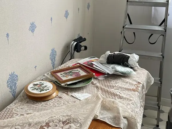 Furnished house before a probate clearance